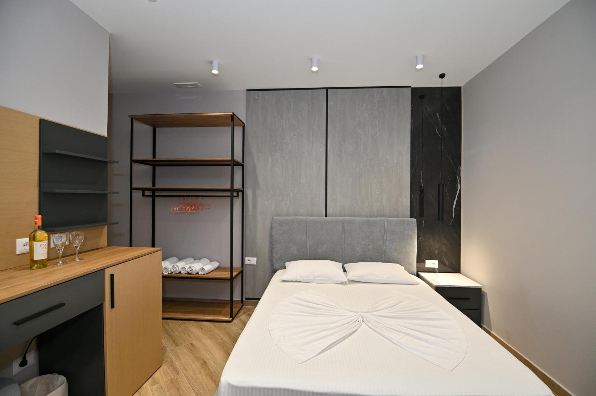 Monduro Hotel Durrës Chambre photo