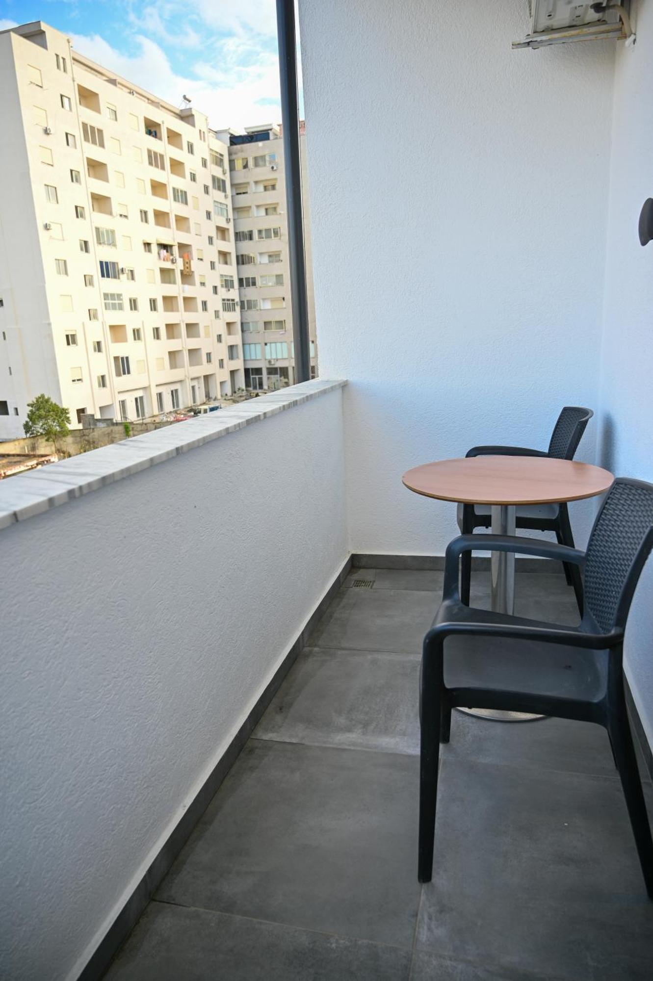 Monduro Hotel Durrës Extérieur photo