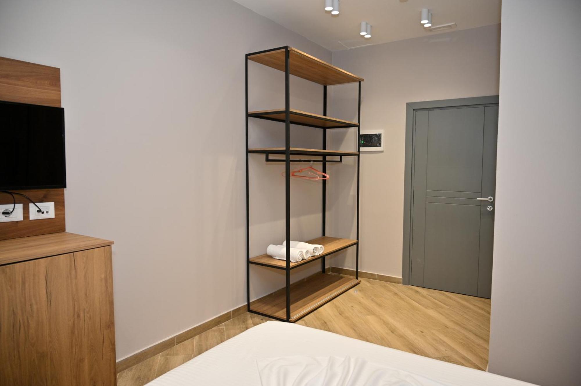 Monduro Hotel Durrës Chambre photo