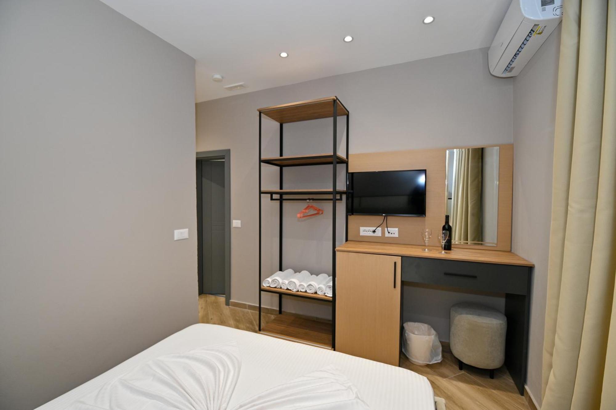 Monduro Hotel Durrës Chambre photo